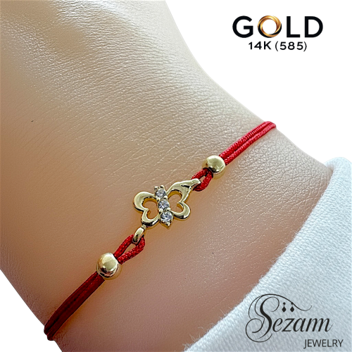 Златна гривна с червен конец и пеперуда 14K – Sezam Jewelry