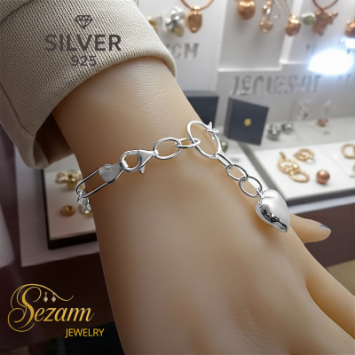 Сребърна гривна 925 с висулка сърце – елегантен символ на любов и стил | Sezam Jewelry