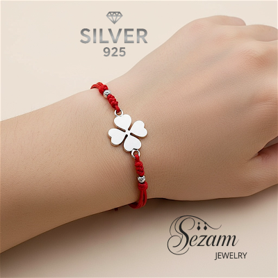 гривна с червен конец и сребърна детелина проба 925