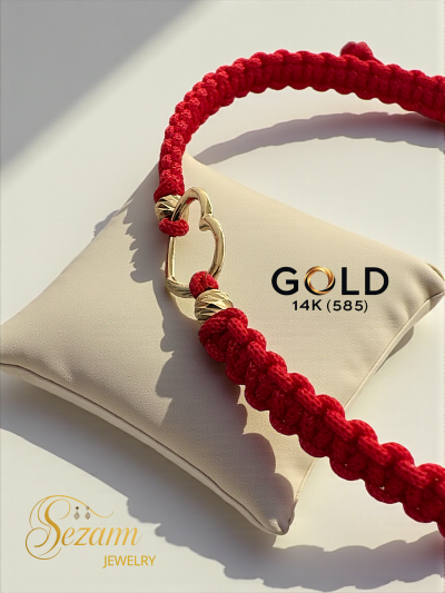Гривна с червен конец и златно сърце 14K (585) | Sezam Jewelry