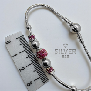 Сребърна гривна 925 със змийска верижка и лилави елементи