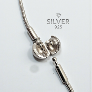 Сребърна гривна 925 със змийска верижка и лилави елементи