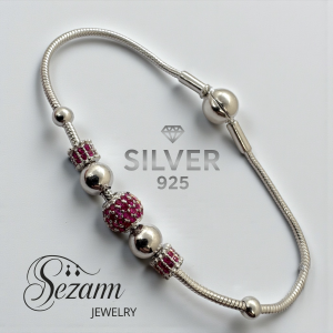 Сребърна гривна 925 със змийска верижка и лилави елементи