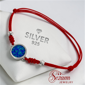 дамска червена макраме гривна със син опал и сребро 925
