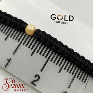 Плетена гривна с гладко златно топче 14K (585) – макраме, червена или черна